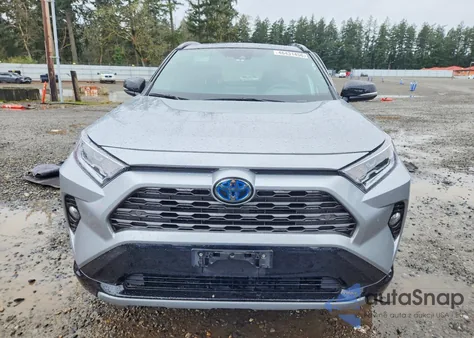 2020 Toyota Rav4 Hybrid Xse z USA, uszkodzony, nr VIN 2T3EWRFV8LW060507